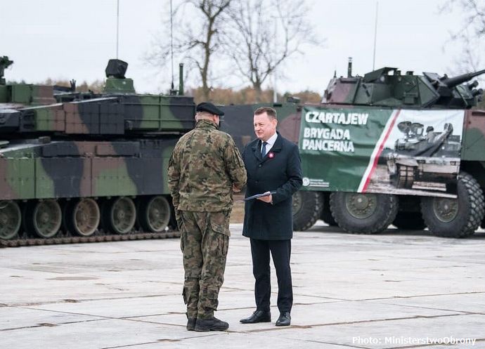 欧州各国に広がる福祉より国防を優先する動き…ポーランド首相は「戦争前夜」！