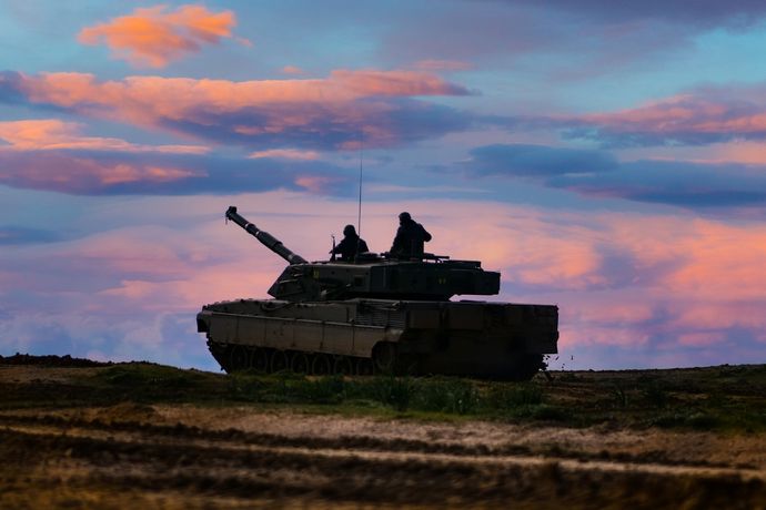 558301636_1258011719690112_8298460764969580401_n