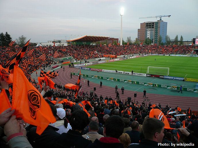 ウクライナサッカーチーム「シャフタール・ドネツク」の選手が敵国ロシアに亡命か！