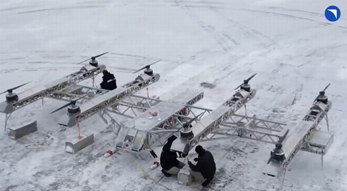ロシアのスホーイ社が大型ドローンを開発…サイズから判断するとFAB-1500爆弾の投下が可能！