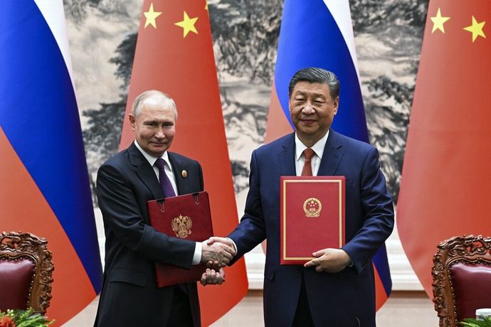 フィンランド大統領「習近平国家主席の電話1本でウクライナ戦争は終結する」！