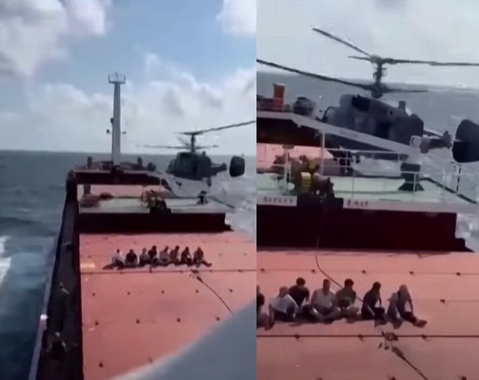 ロシア海軍が黒海で貨物船を強制臨検…カモフヘリから兵士が船に降下！