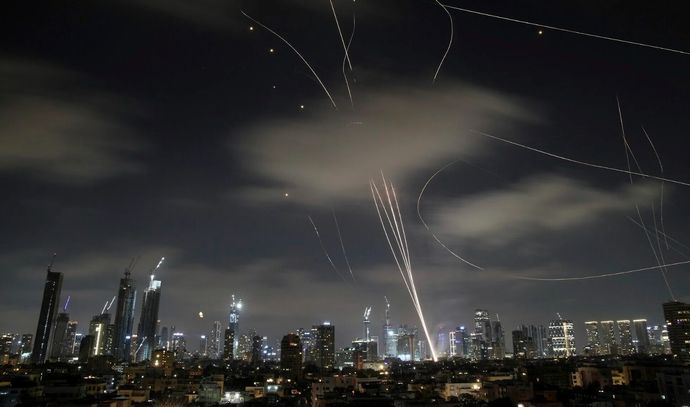 イランもイスラエルも防空ミサイルは大して役に立たず…核シェルターが重要だと判明！