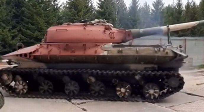 動くソ連の試作重戦車「Object-279」なんてまだあったんだな…まさかこれも実戦投入する気なのか！