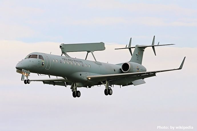 ブラジル空軍、早期警戒管制機「E-99」を使用しコカイン400kg押収…スケールが違い過ぎるマフィアとの戦い！