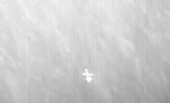 米軍機のAPKWS(先進精密破壊兵器システム)によるフーシ派のUAV撃墜動画！