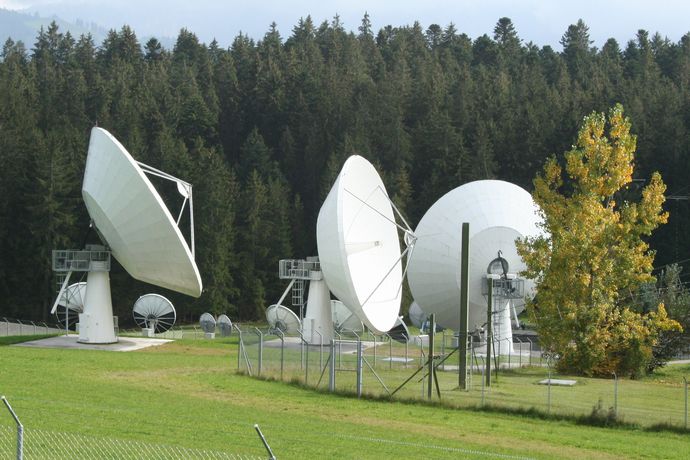 高市早苗氏、スパイ防止法「通信傍受を可能に」…外国勢力が対象！