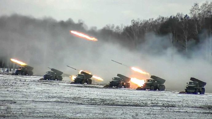 ロシアが来月に大規模軍事演習を行うと発表、日本政府は北方領土を演習地域から除外するよう申し入れ！