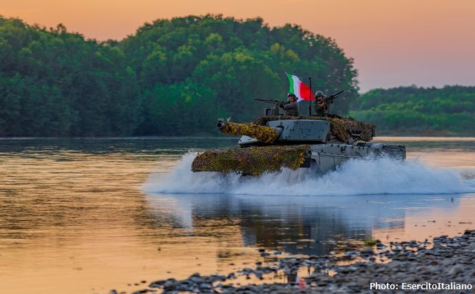 イタリア軍が最大250両のレオパルト2A7戦車購入を検討！