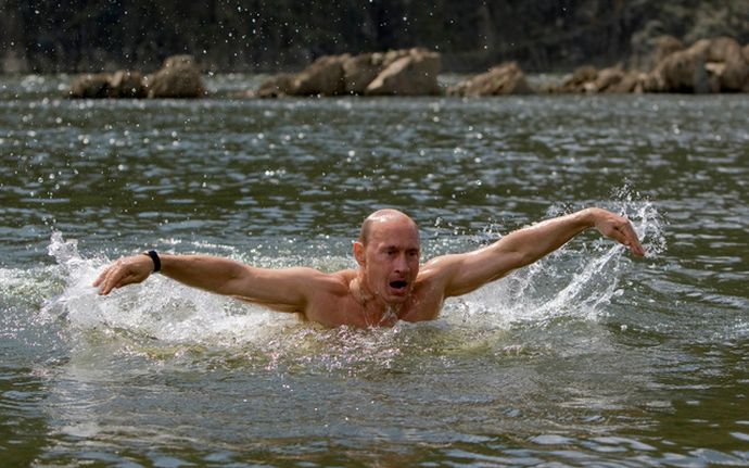 ロシア治安当局(FSB)「プーチンって…無責任なナルシストじゃね？」！