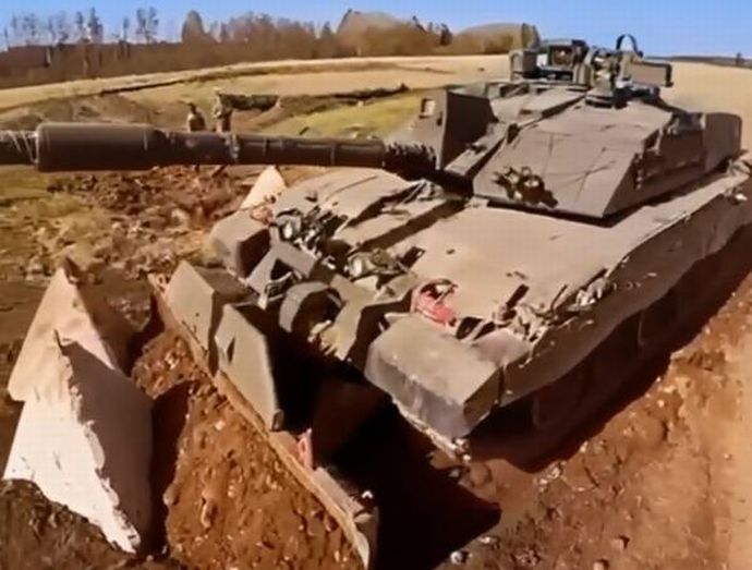 ロシアが国境に築いた強固な「竜の歯」は、迂回すればいいだけだった！