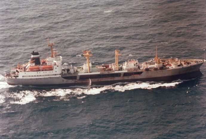 トランプ大統領「ロシアへの経済制裁を解除」…原油の購入を再び容認！