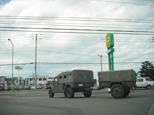 1t_トレーラー高機動車牽引