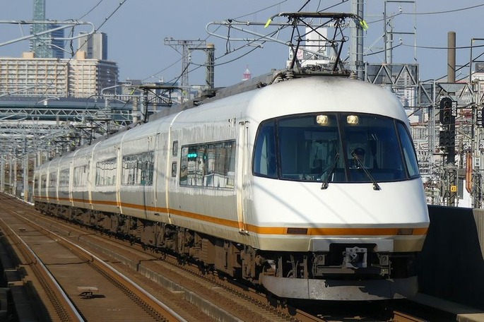 1920px-Series21000_Nagoya