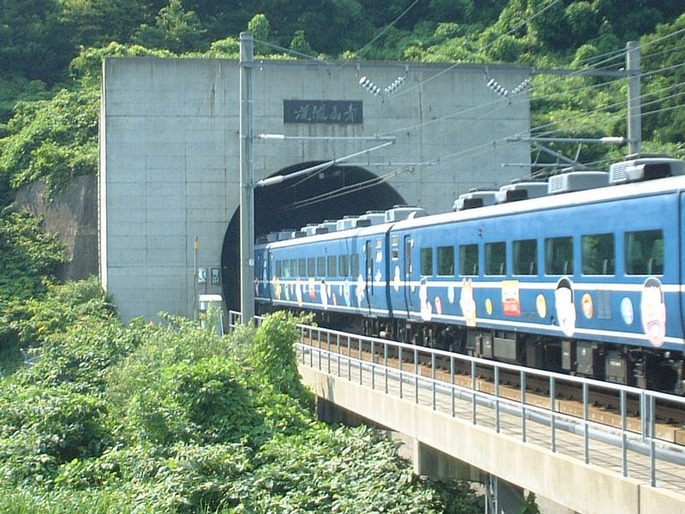 Seikan_tonneru_aomori