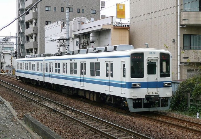 1200px-Tobu-Kameido-Line