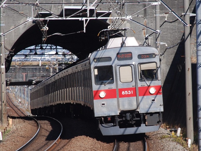 1280px-TOKYU8500