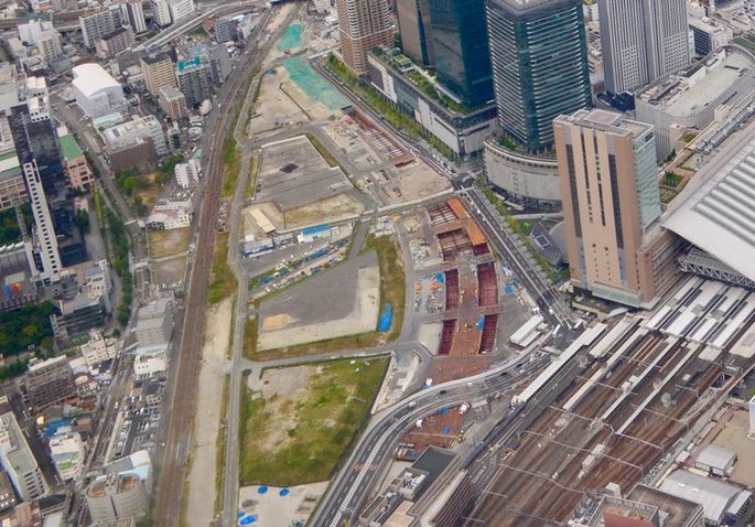 Aerial_photo_of_Kita-Umeda_Station_14-Aug-2019