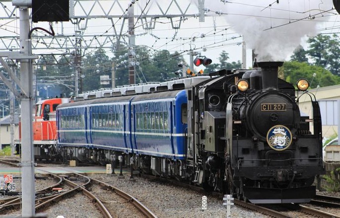 Tobu_Railway_C11_207_taiju_Shimo-Imaichi_Station_20200620