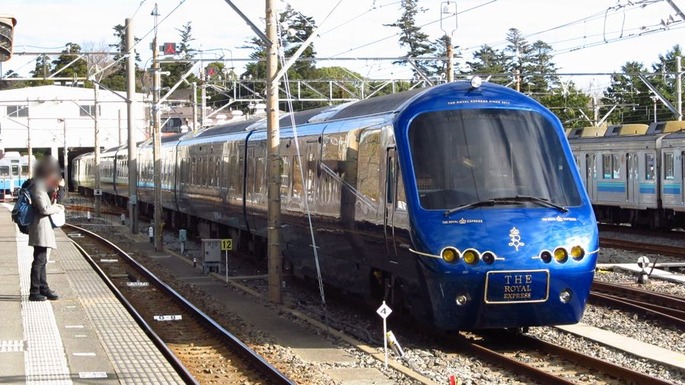 Izu-kyuko-railway-2100-R5-20180104-095418