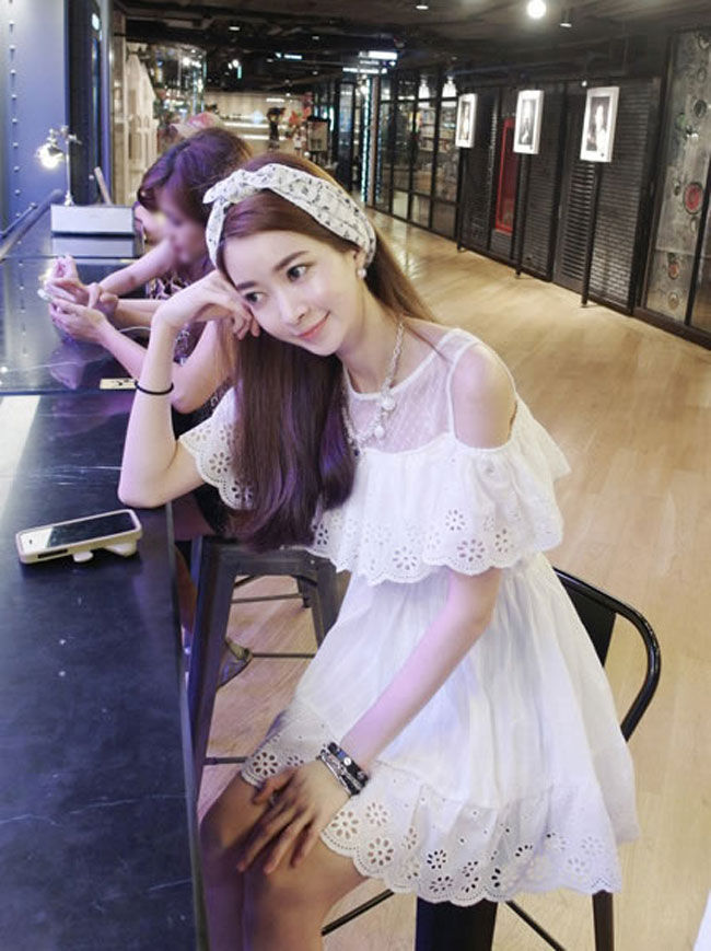 オフショルダー ワンピース 白 Cos Time