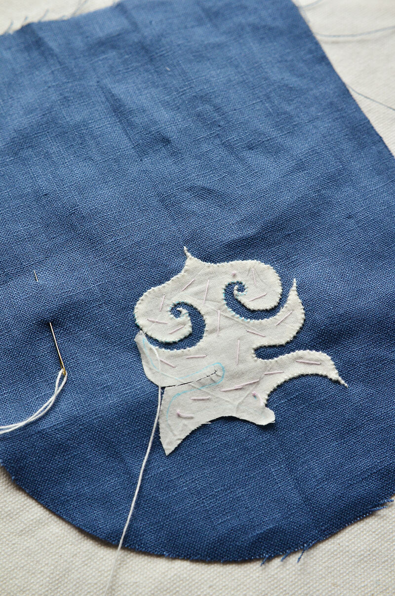 初心者のアイヌ刺繍】アシリパさんのテクンペの紋様など＆腕時計に悩む