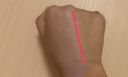 透明白肌 ホワイトUVスプレー02