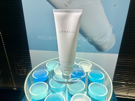 64191416-16FF-4F25-8E48-1C25FC8E5461