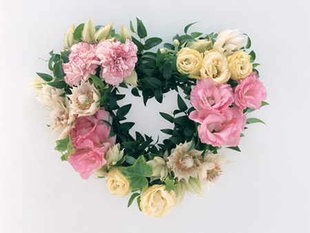 デートの前にこっそり試したい　香水の付け方【実践編】