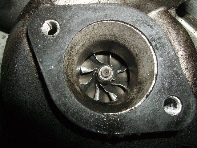 カプチーノのターボ交換 Cosmic Garage カプチーノのターボ交換 Cosmic Garage