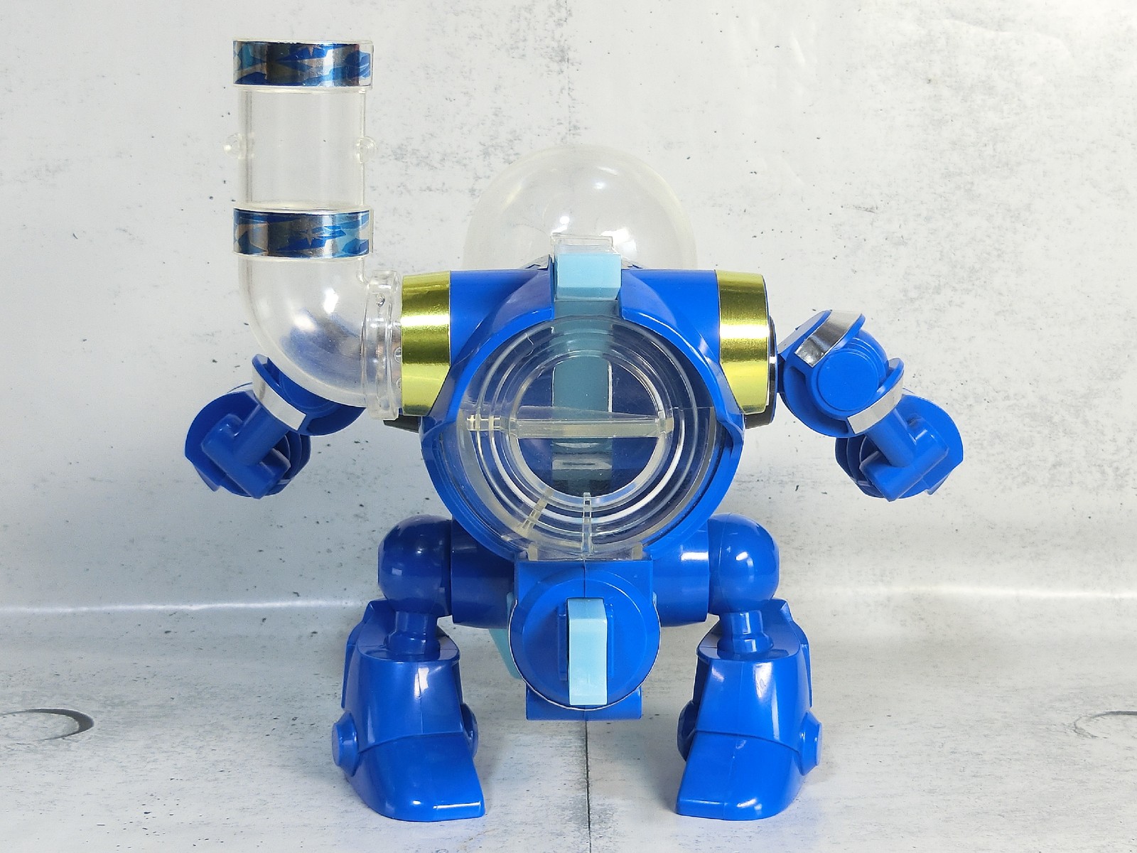 ボンバーマン ビーダマン ブリザードボンバーアーマー アーマー タカラ