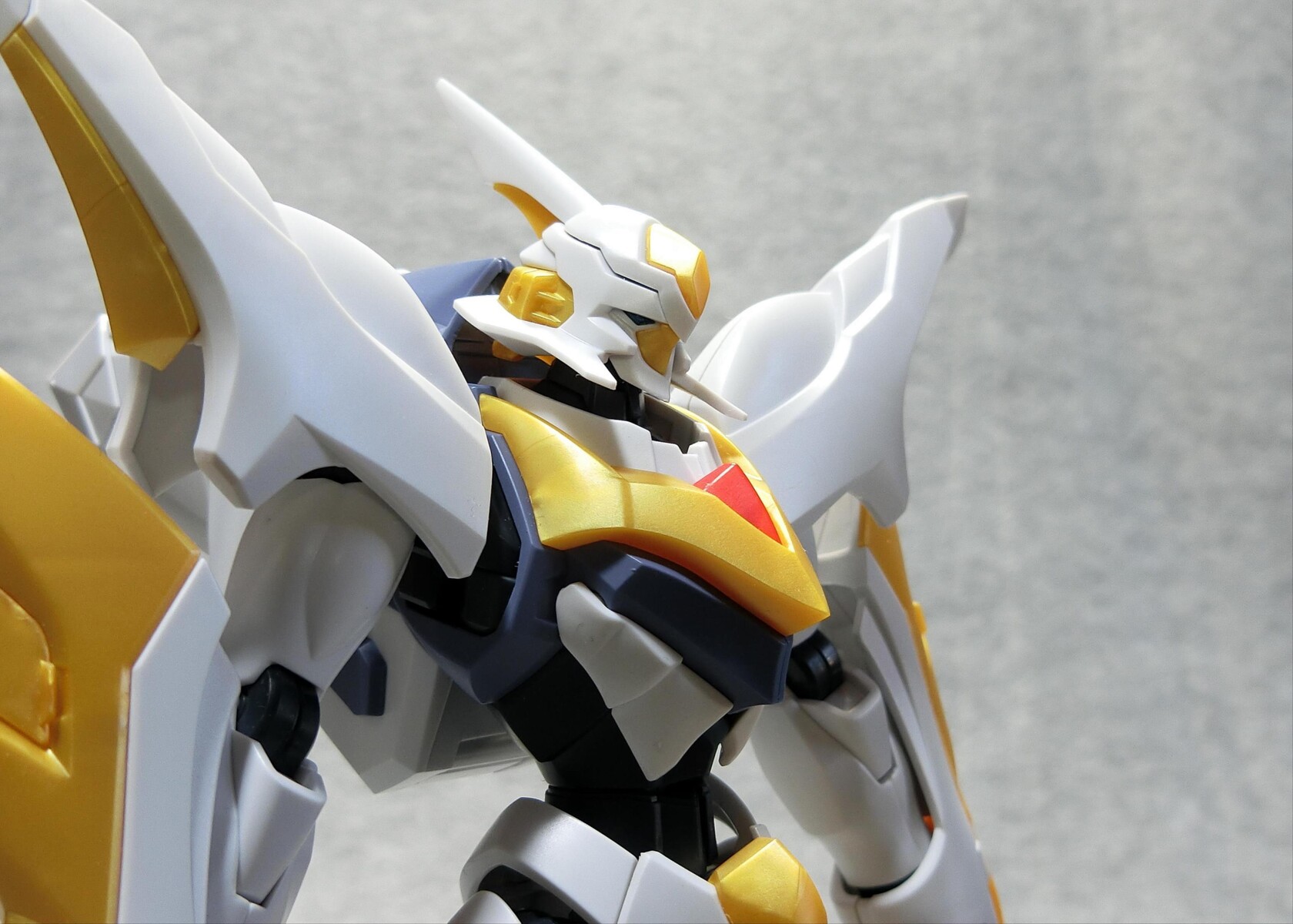 HG 1/35 ランスロット・アルビオン」レビュー : コスモスペース