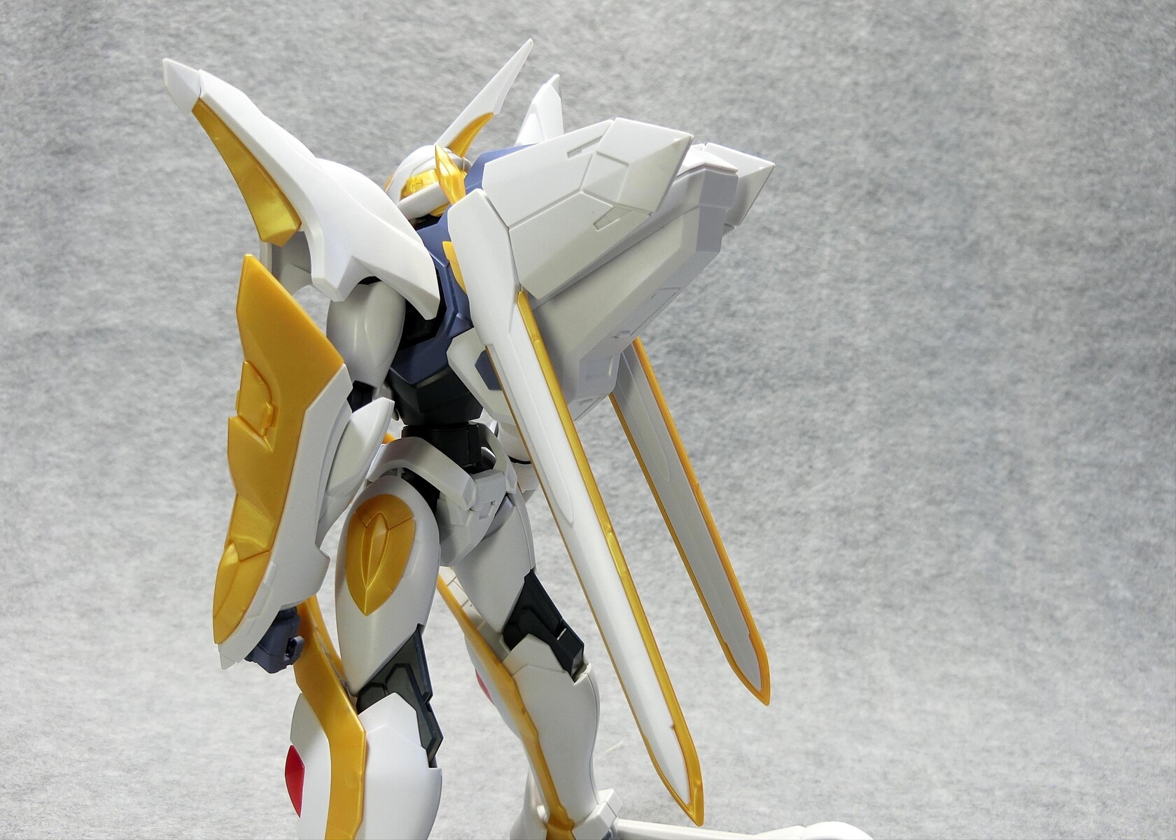 HG 1/35 ランスロット・アルビオン」レビュー : コスモスペース