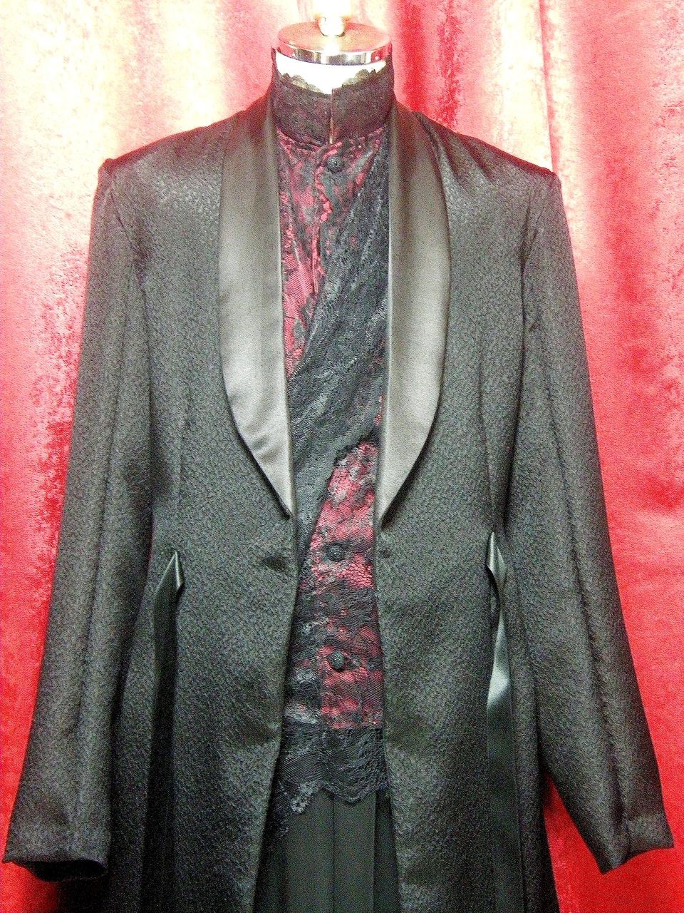 15 THE DAY IN QUESTION』 : COSMO'S COSTUME