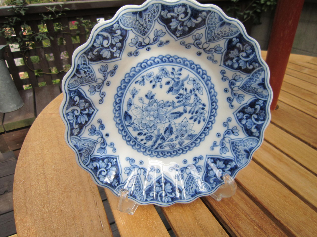 オランダ デルフト焼き 大皿 レーワルデンの陶磁器博物館で オランダ デルフト焼き 大皿 レーワルデンの陶磁器博物館で