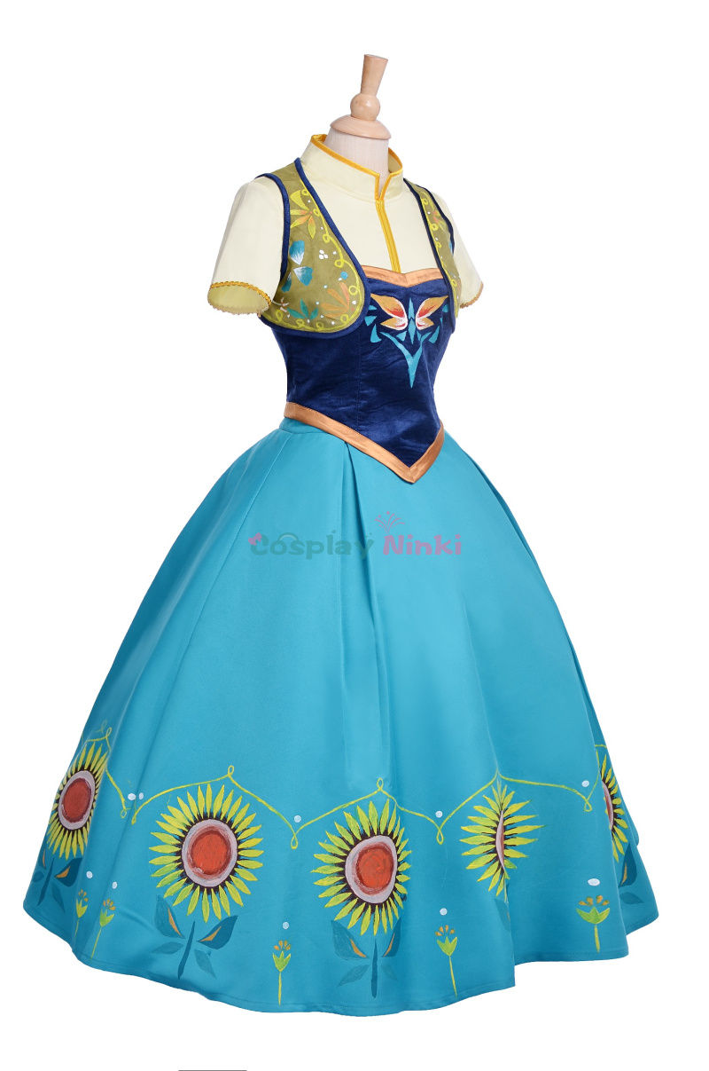 短編『アナと雪の女王/エルサのサプライズ』より、アナが着ている