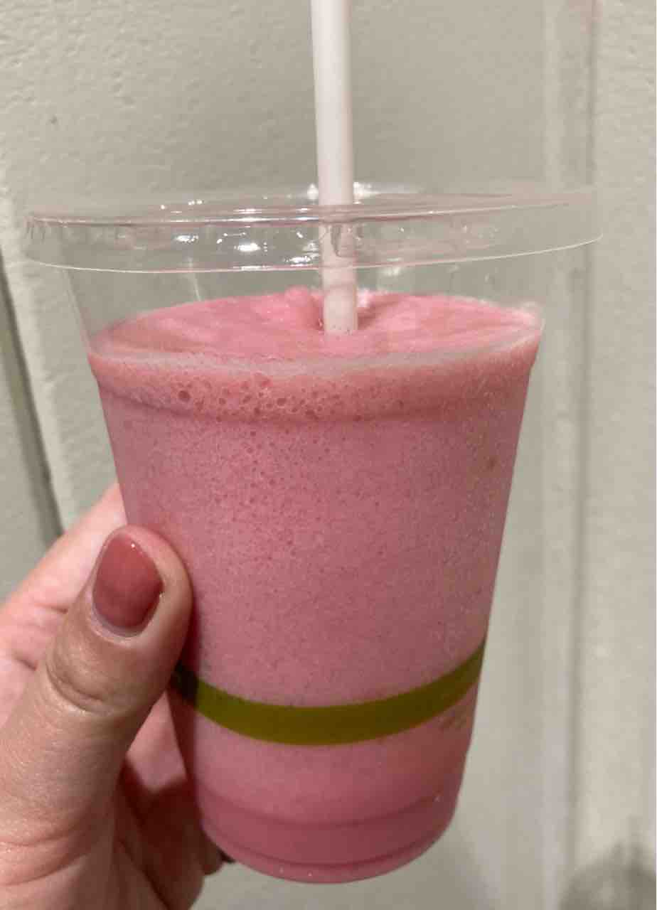 コストコフードコート新商品のいちごスムージーを飲んでみた Costco生活 コストコおすすめ商品 活用術 Powered By ライブドアブログ