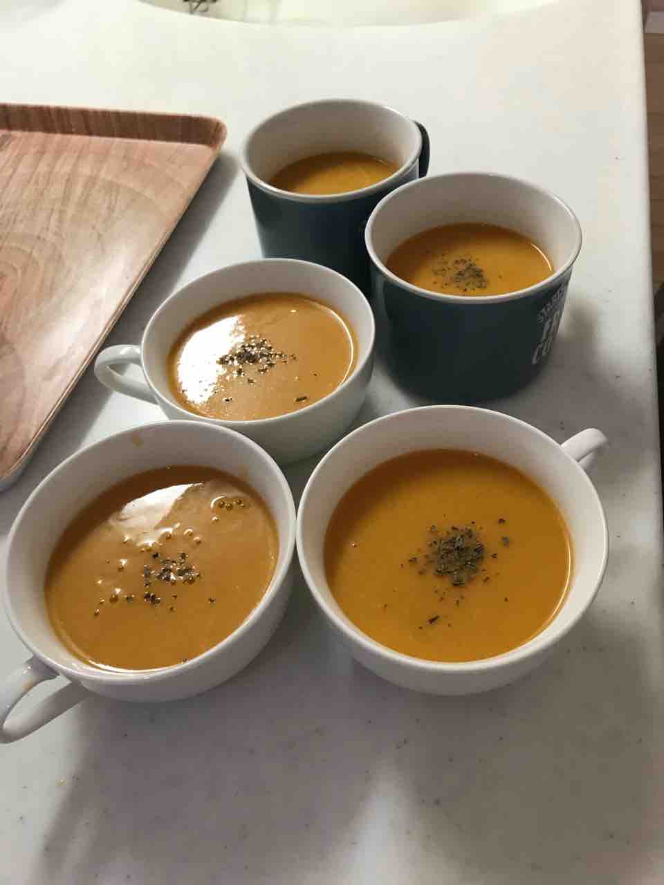 コストコの贅沢を味わえるスープ 湯煎orレンチンで美味しいオマール海老のビスク Costco生活 コストコおすすめ商品 活用術 Powered By ライブドアブログ