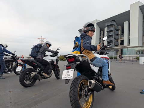 PXL_20251018_053839916