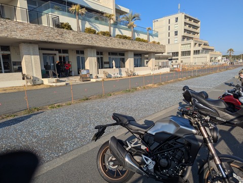 PXL_20260213_063204213