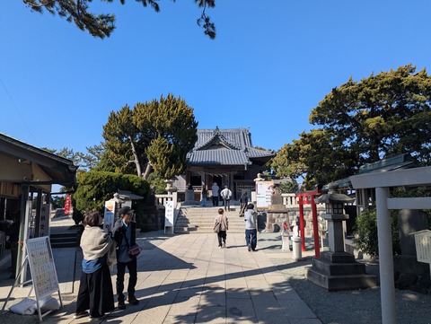 PXL_20260215_040452672