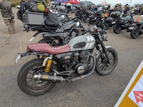 PXL_20251101_035730322