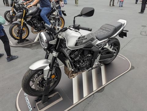 PXL_20251018_010404334