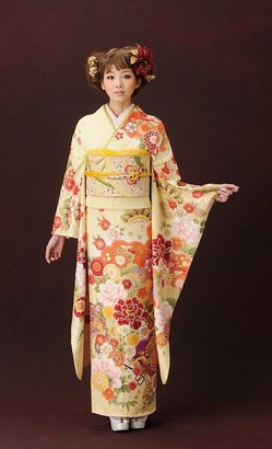 黄色　古典振袖