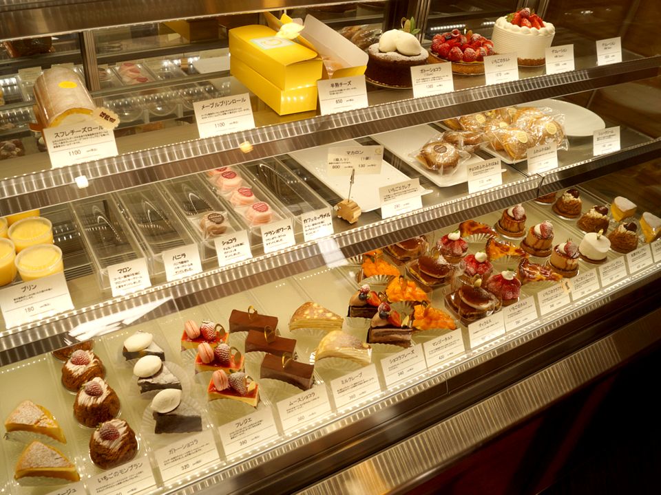 母の日に購入すると 特典がある Patisserie Grandir 枚方市 樟葉駅 食べる楽しみ 母の日に購入すると 特典がある Patisserie Grandir 枚方市 樟葉駅 食べる楽しみ
