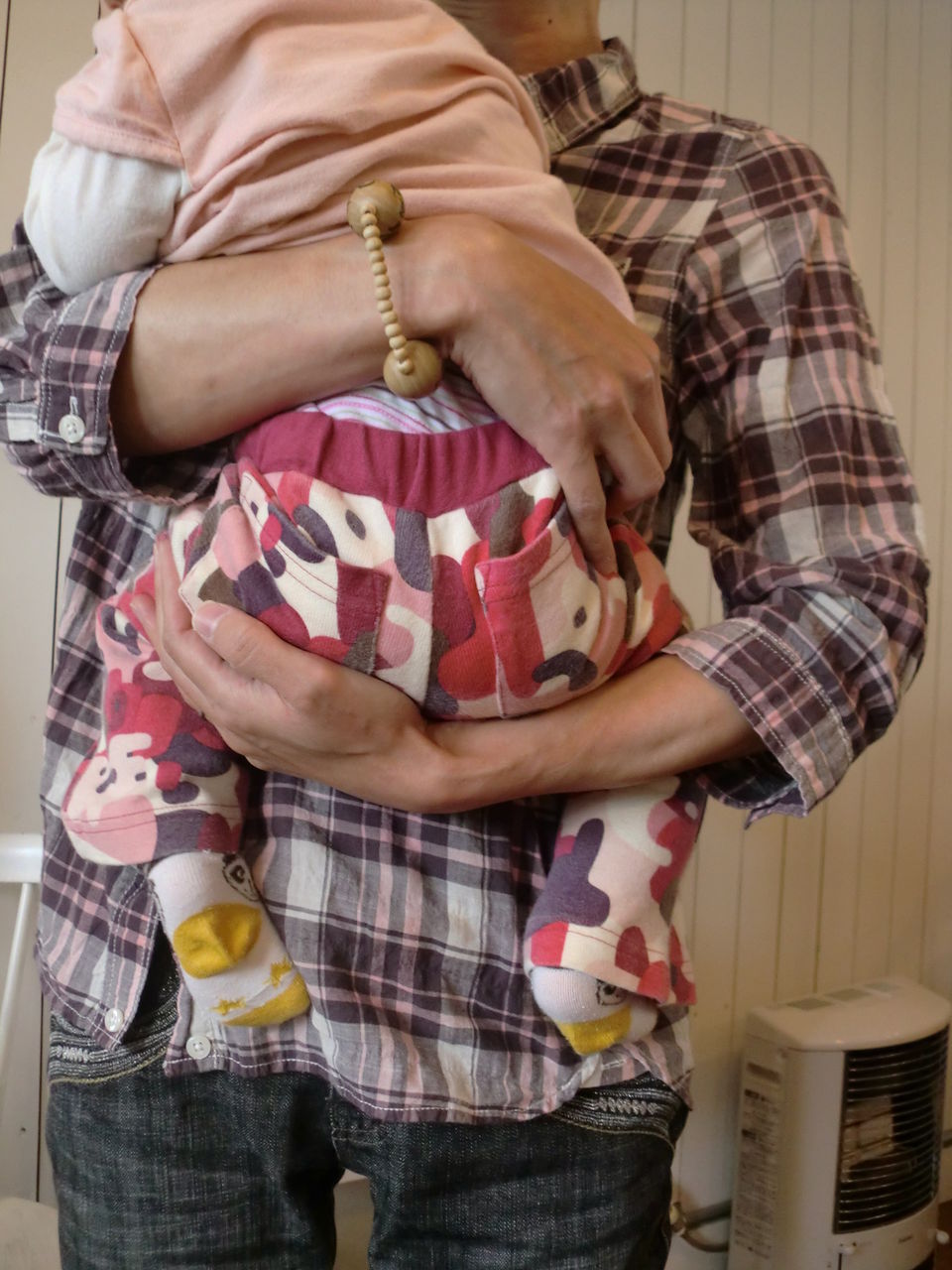 首座り後の抱っこや赤ちゃんの姿勢について考えよう 小樽市 妊娠 出産 産後 子育て応援 Cotobuki ｓ Room