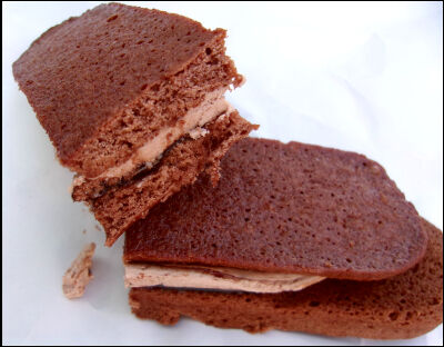 ヤマザキ　チョコクッキーサンド (6)圧縮