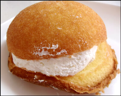 ヤマザキ　ダブルクリームシフォン栗 (13)圧縮