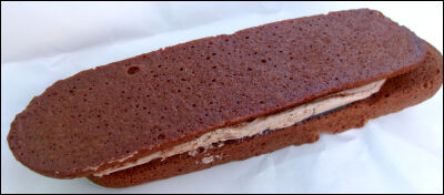 ヤマザキ　チョコクッキーサンド (3)圧縮