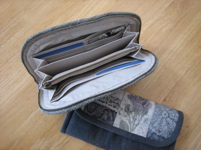 財布（開１）